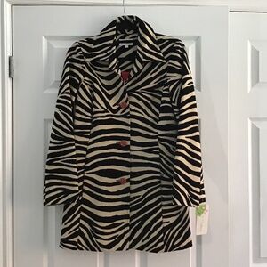 Beautiful black/beige zebra print 3/4 textured coat size S